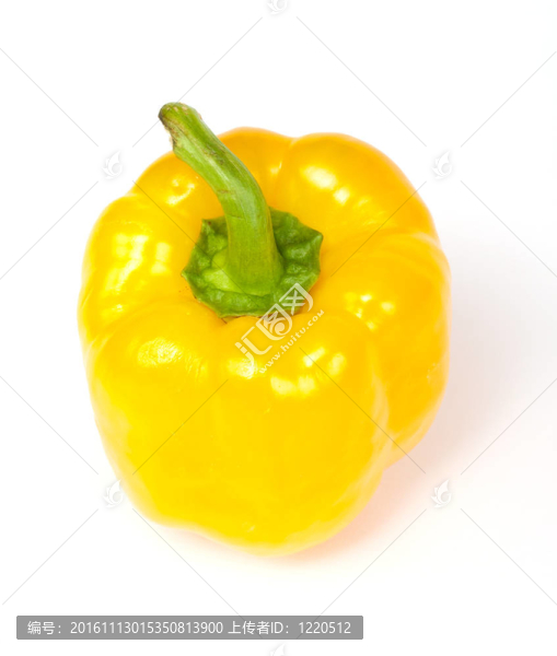 黃辣椒紅辣椒在白色背景分離