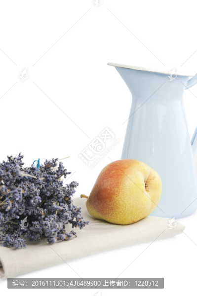 還有生活與梨