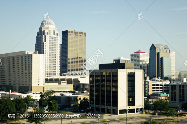 路易斯維爾中心