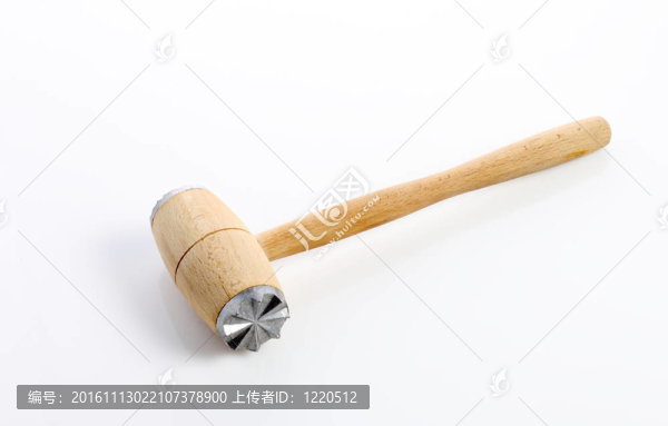 白上隔離的廚房錘
