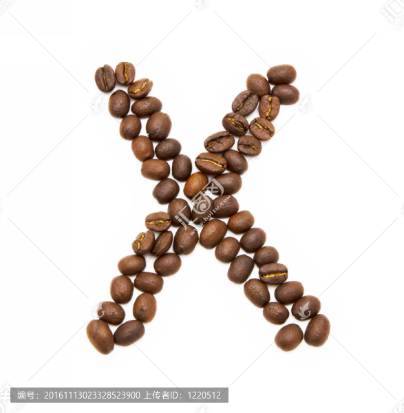 由烤咖啡豆制成的字母X