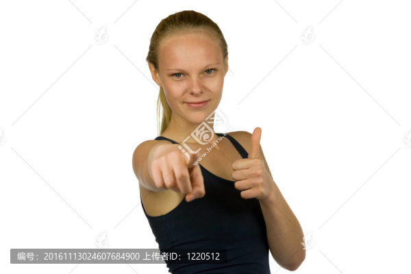 年輕女人指著你的產品