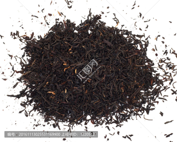 白色背景上的紅茶