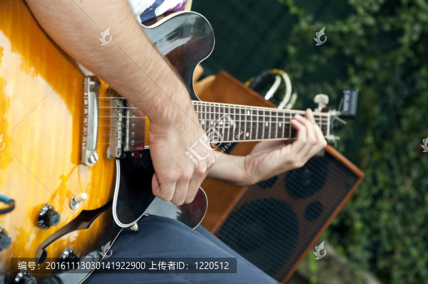 電吉他