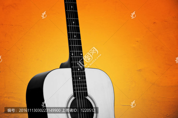 吉他