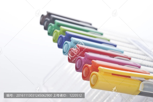 彩色筆-不同顏色的直線