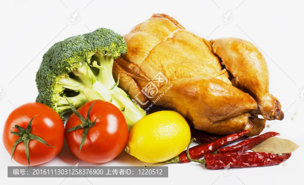 煙熏雞肉和蔬菜