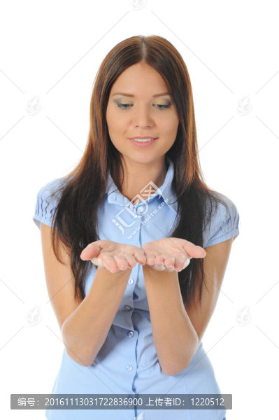 女人看著她張開(kāi)的手掌。