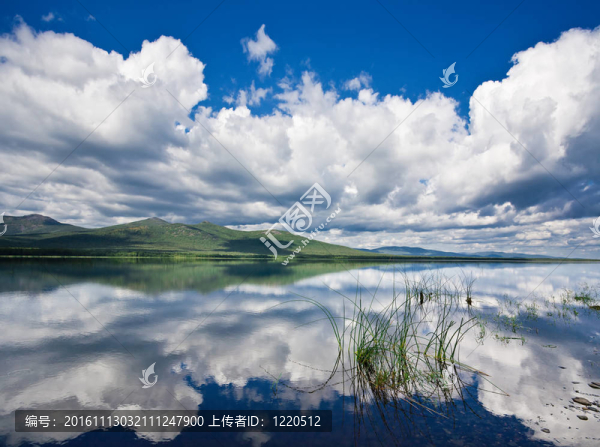 俄羅斯濱海邊疆區(qū)；美麗的向陽湖；