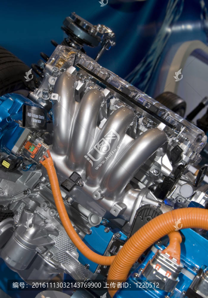 全新汽車發(fā)動(dòng)機(jī)。