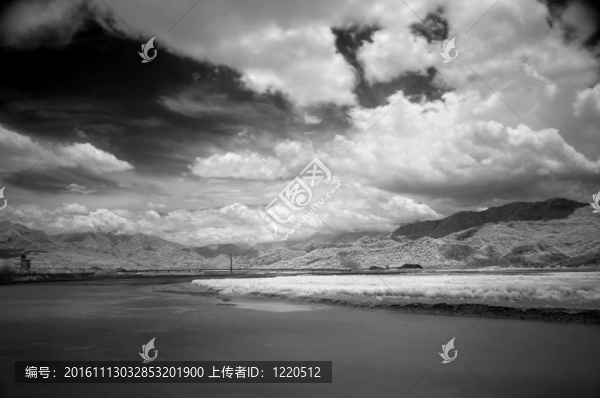 場(chǎng)景與戲劇性的云河