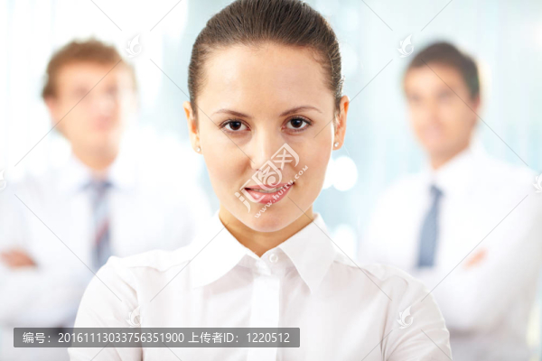嚴(yán)格的首席