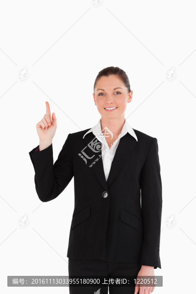 可愛的女人指著一個(gè)復(fù)制空間