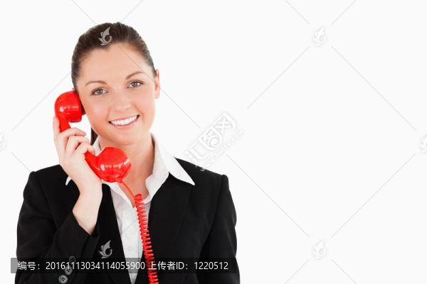 好看的女西裝在手機上