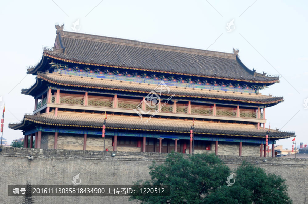 西安；中國