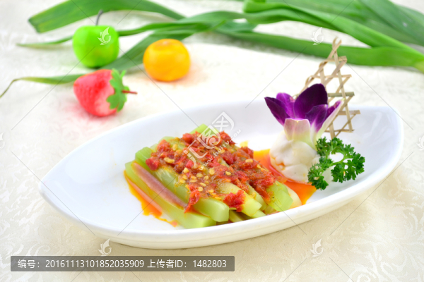 剁椒萵筍條