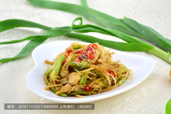 涼拌香菜根