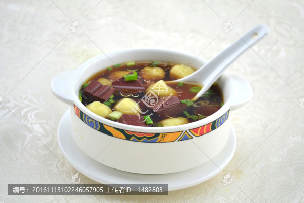 麻油豬血白粒丸