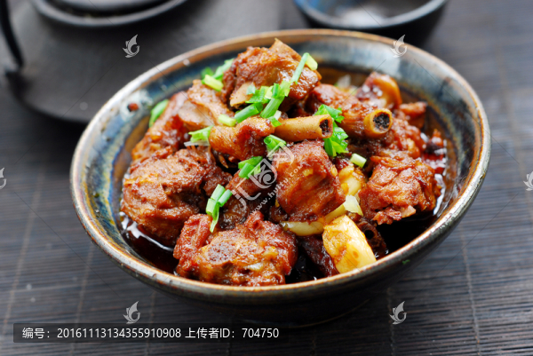 燉雞塊