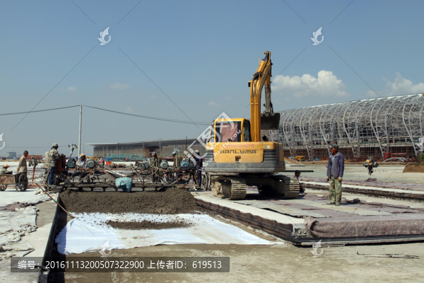 水泥混凝土道面施工