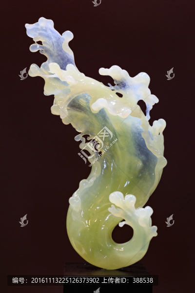 波浪瑪瑙翡翠浪花雕件
