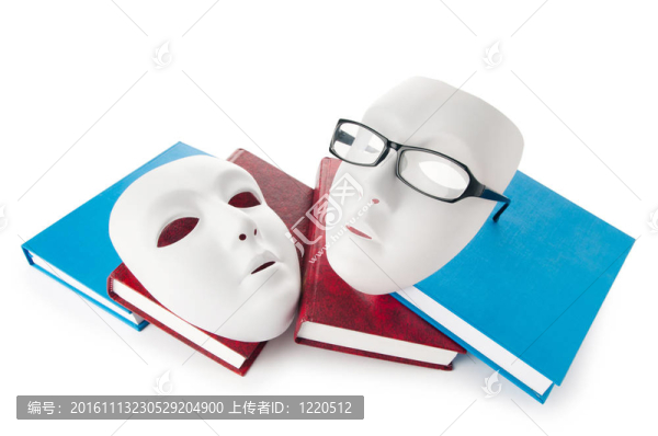 用面具閱讀概念；書(shū)籍和眼鏡
