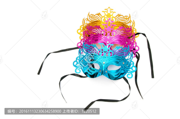 白色背景上的華麗面具