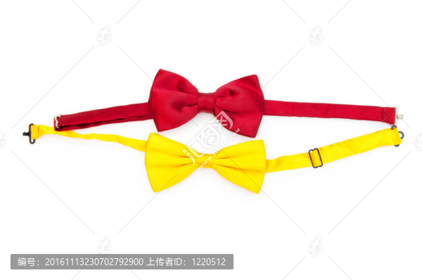 白色的紅色蝴蝶結(jié)領(lǐng)帶