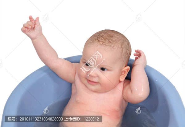 在白色背景下隔離的嬰兒