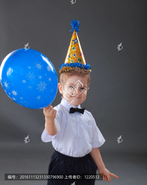 男孩慶祝生日