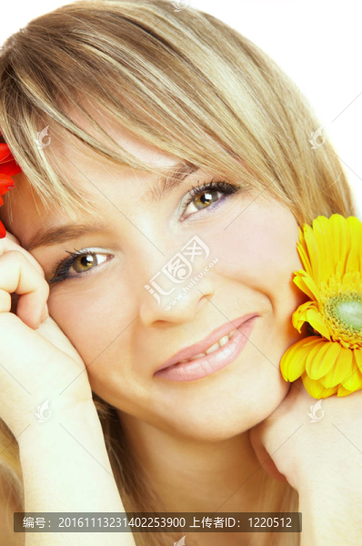 女孩與花