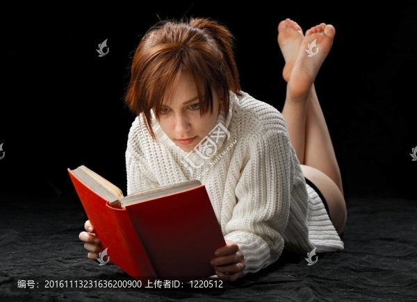 讀書的女人