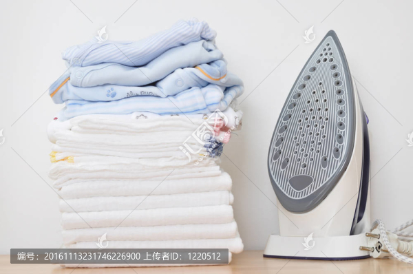 燙衣服堆寶寶