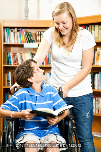 十幾歲的女孩和Disabled,Boy