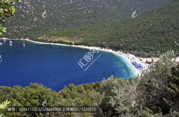 在Kefalonia,antisamos海灘
