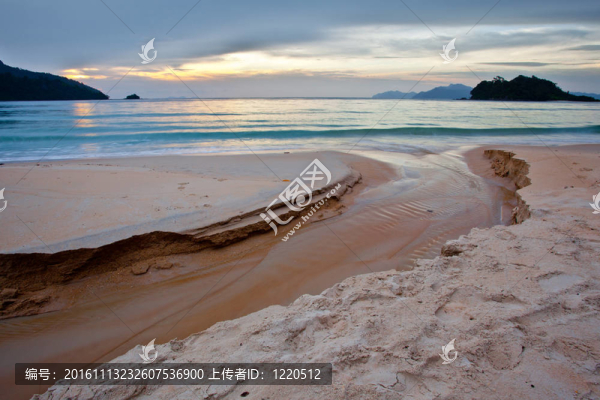 熱帶海灘和日落