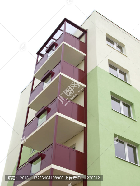 帶陽臺(tái)的公寓