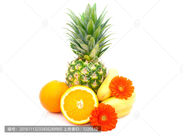 白色背景上分離的水果