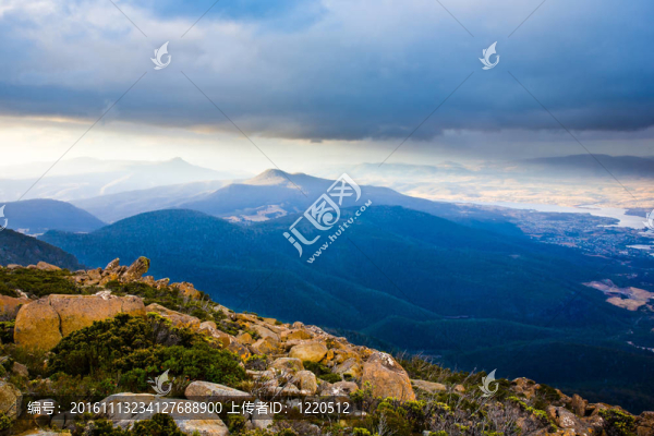 威靈頓山