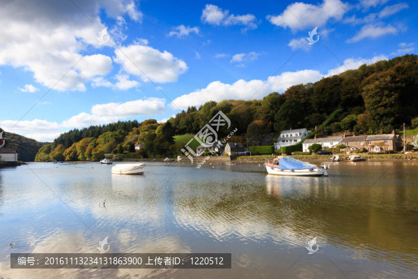 河lerryn