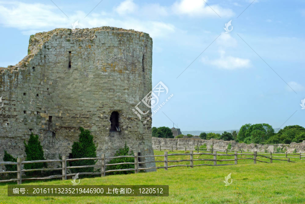 塔佩文西城堡遺址