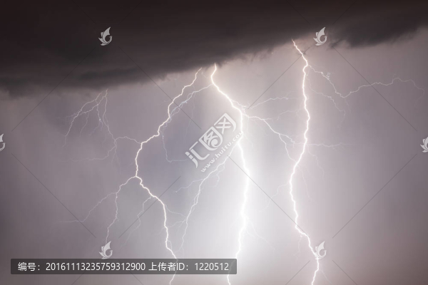 閃電