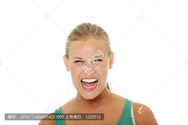 憤怒的年輕女人
