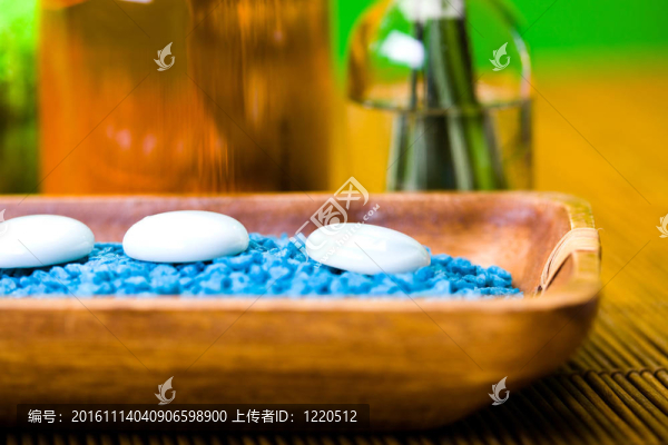 溫泉礦物