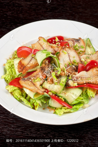 煙熏鰻魚(yú)沙拉