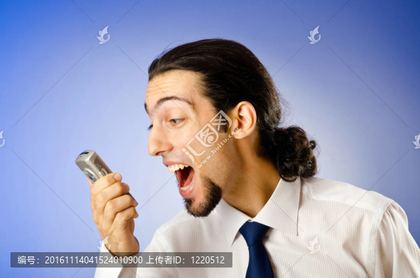 商人在電話里交談