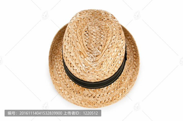 白色背景上的夏日帽子
