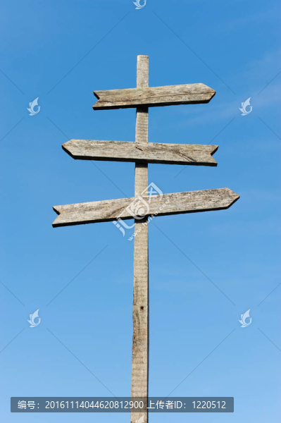 木空白標(biāo)志柱