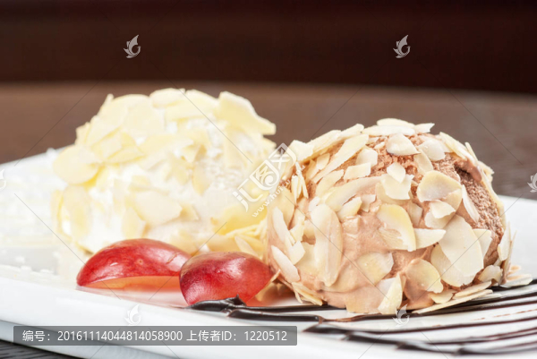 甜點集