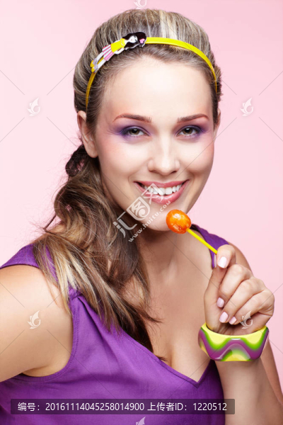 美麗加大小的女人